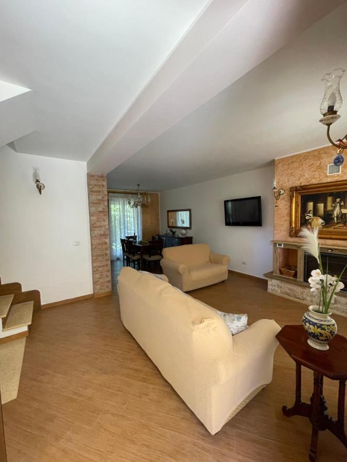 Villetta Climene Apartment Giardini Naxos Exterior photo